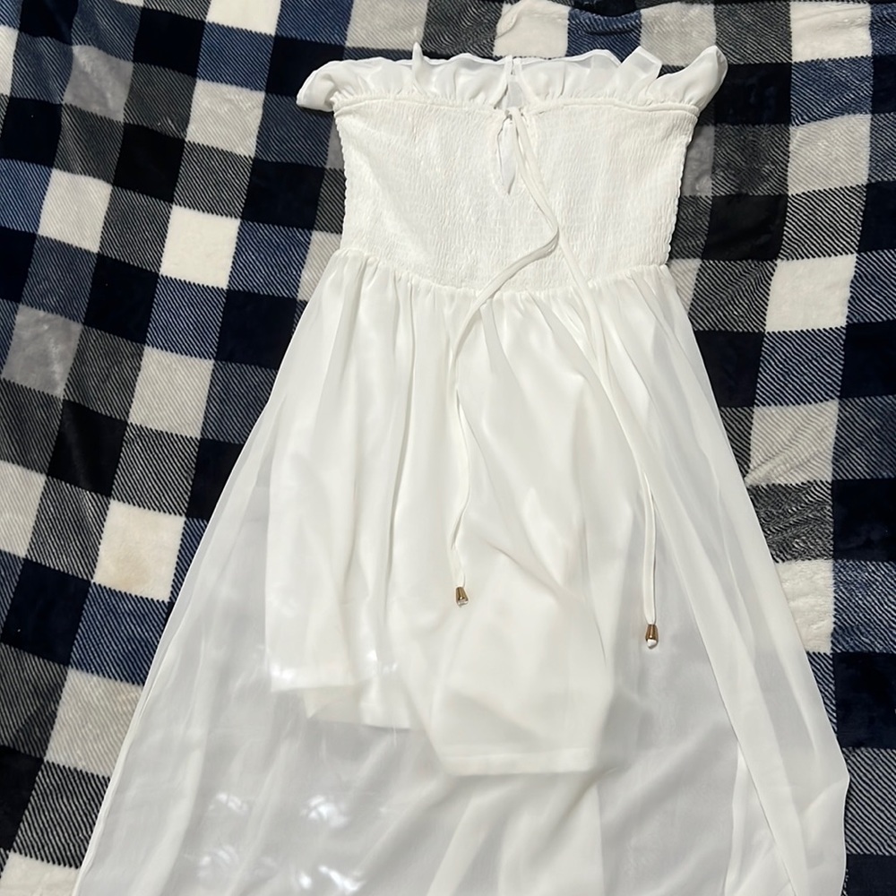 White beach dress